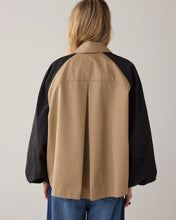 Load image into Gallery viewer, Summum Oversized Trench Coat in Beige/Black
