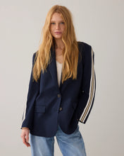 Load image into Gallery viewer, Summum Boyfriend Blazer in Navy

