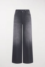 Load image into Gallery viewer, Raffaello Rossi Sventy R Jeans in Authentic Grey
