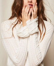 Load image into Gallery viewer, Twinset Flounce Sleeve Fitted Top in White
