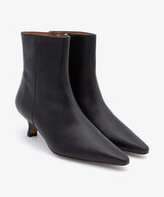 Load image into Gallery viewer, Angel Alarcon Cleo Boot in Black
