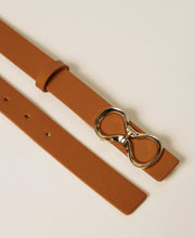 Load image into Gallery viewer, Twinset Reversible Belt in Bubinga Wood Brown/Candy Peach Pink
