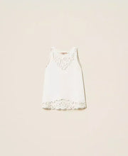 Load image into Gallery viewer, Twinset Top with Embroidery in White
