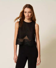 Load image into Gallery viewer, Twinset Linen Top with Lace in Black
