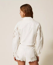 Load image into Gallery viewer, Twinset Denim Jacket with Embroidery in White
