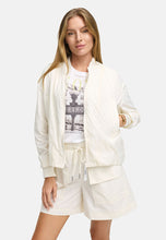 Load image into Gallery viewer, Catnoir Sporty Jacket in Beige
