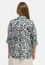 Load image into Gallery viewer, Catnoir Printed V-Neck Blouse
