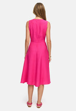 Load image into Gallery viewer, Catnoir Sleeveless Midi Dress in Pink
