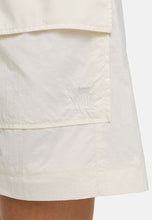 Load image into Gallery viewer, Catnoir Patch Pocket Bermuda Shorts in Beige
