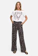 Load image into Gallery viewer, Catnoir Espadrilles T-Shirt
