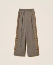 Load image into Gallery viewer, Twinset Houndstooth Trousers with Embroidery
