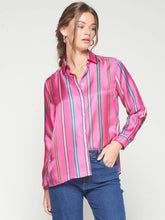 Load image into Gallery viewer, Vilagallo Tea Silk Blouse in Pink
