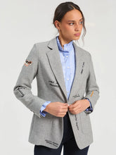 Load image into Gallery viewer, Vilagallo Dos Aberturas Embroidered Jacket
