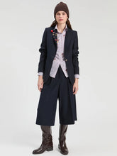 Load image into Gallery viewer, Vilagallo Sophia Blazer in Navy
