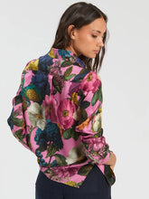 Load image into Gallery viewer, Vilagallo Tea Floral Silk Blouse
