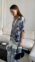 Load image into Gallery viewer, Charli Stella Set in Indigo Blue Print

