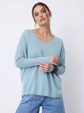 Load image into Gallery viewer, Notshy Faustine Cashmere Sweater in Tourmaline
