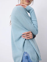 Load image into Gallery viewer, Notshy Faustine Cashmere Sweater in Tourmaline
