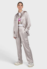 Load image into Gallery viewer, Marc Aurel Satin Cargo Pants in Taupe
