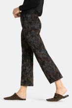 Load image into Gallery viewer, Cambio Faith Pant in Asian Flower
