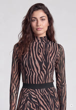Load image into Gallery viewer, Marc Aurel Printed Mesh Top
