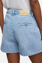 Load image into Gallery viewer, 7 For All Mankind Trouser Shorts in Iris

