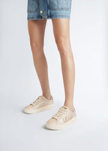 Load image into Gallery viewer, LIU JO Sylvia Glitter Sneakers in Nude
