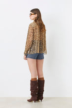 Load image into Gallery viewer, Suncoo Lux Leopard Print Blouse
