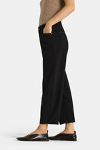 Load image into Gallery viewer, Cambio Elin Jean in Basic Rinsed Black
