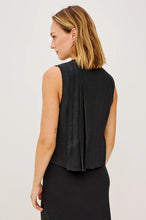 Load image into Gallery viewer, Rails Aja Top in Black Linen
