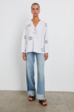 Load image into Gallery viewer, Rails Brielle Top in White Eyelet
