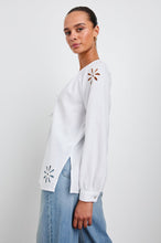 Load image into Gallery viewer, Rails Brielle Top in White Eyelet
