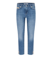 Load image into Gallery viewer, Cambio Piper Short Jeans in Medium Fringed Hem
