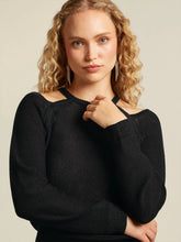Load image into Gallery viewer, Beaumont Debby Lurex Pullover in Black
