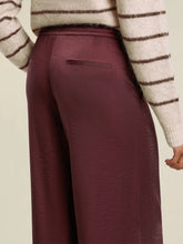Load image into Gallery viewer, Beaumont Deezy Pants in Burgundy
