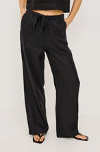 Load image into Gallery viewer, Rails Emmie Pant in Black
