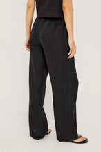 Load image into Gallery viewer, Rails Emmie Pant in Black
