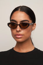 Load image into Gallery viewer, Otra Greta Sunglasses in Dark Chocolate/Brown
