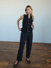 Load image into Gallery viewer, Nation Ira Sweater Vest in Black
