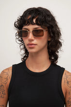 Load image into Gallery viewer, Otra Ila Sunglasses in Gold
