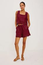 Load image into Gallery viewer, Rails Jenner Short in Berry Hibiscus
