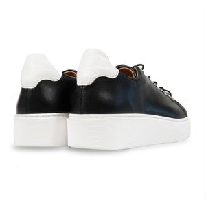 Mjus Giulia Sneakers in Black