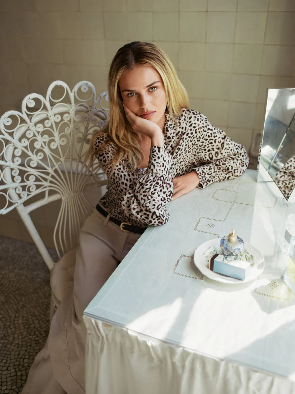 Beaumont Merel Blouse in Chinchilla