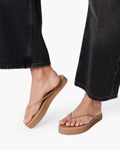 Load image into Gallery viewer, TKEES Lily Platforms in Cocobutter
