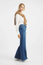 Load image into Gallery viewer, Raffaello Rossi Sventy B Jeans in Blue Blue
