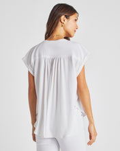 Load image into Gallery viewer, Splendid Paloma Blouse in White
