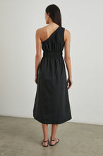 Load image into Gallery viewer, Rails Selani Dress in Black
