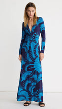 Load image into Gallery viewer, Smythe Waist Knot Dress in Navy Graphic

