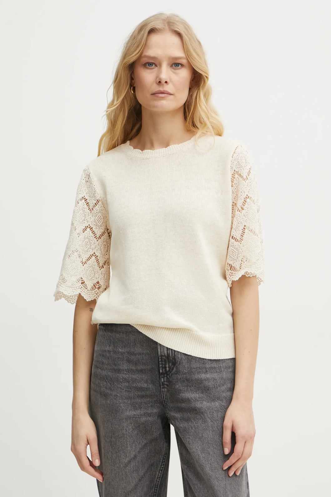 Twinset Sweater in Delicate Beige