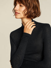 Load image into Gallery viewer, Beaumont Susy Lurex Top in Black
